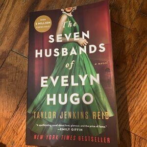The Seven Husbands of Evelyn Hugo Book